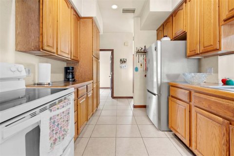 Villa ou maison à vendre à Lecanto, Floride: 3 chambres, 235.23 m2 № 2425318 - photo 23