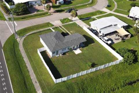 House in North Port, Florida 3 bedrooms, 96.8 sq.m. № 1880906 - photo 1