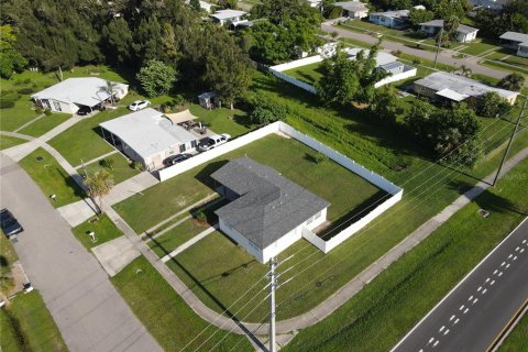 House in North Port, Florida 3 bedrooms, 96.8 sq.m. № 1880906 - photo 29