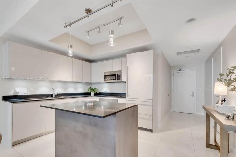 Copropriété à louer à Miami, Floride: 2 chambres, 95.5 m2 № 1965863 - photo 8