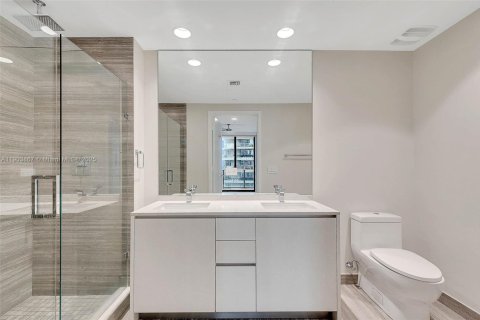 Copropriété à louer à Miami, Floride: 2 chambres, 95.5 m2 № 1965863 - photo 13