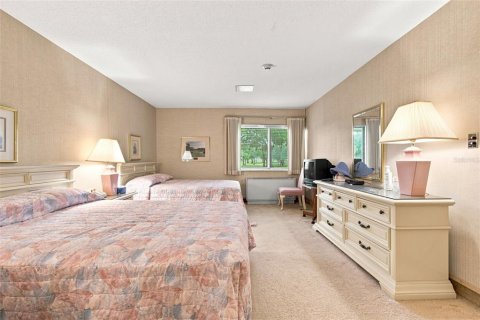 Condo in Palm Harbor, Florida, 2 bedrooms  № 2342517 - photo 5