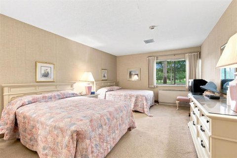 Condo in Palm Harbor, Florida, 2 bedrooms  № 2342517 - photo 4