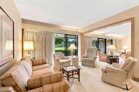Condo in Palm Harbor, Florida, 2 bedrooms  № 2342517 - photo 20