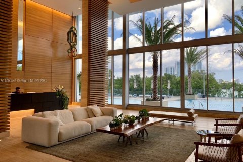 Condominio en venta en North Miami Beach, Florida, 2 dormitorios, 102.94 m2 № 1712504 - foto 15