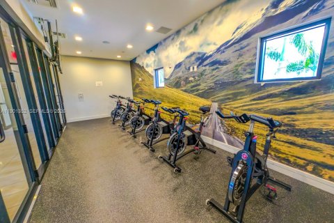 Купить виллу или дом в Дорал, Флорида 4 спальни, 236.71м2, № 1951680 - фото 23