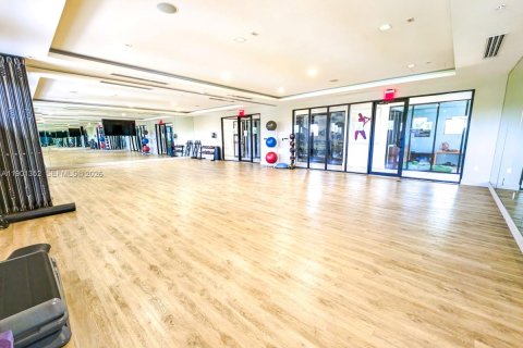 Купить виллу или дом в Дорал, Флорида 4 спальни, 236.71м2, № 1951680 - фото 21