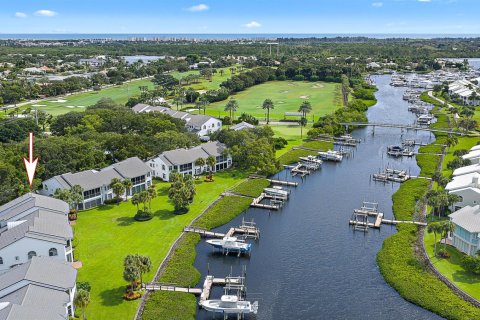 Condo in Jupiter, Florida, 3 bedrooms № 2421128 - photo 2