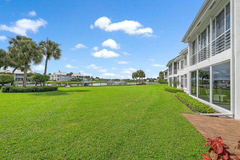 Condo in Jupiter, Florida, 3 bedrooms № 2421128 - photo 19