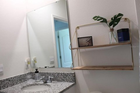 Villa ou maison à louer à DeLand, Floride: 5 chambres, 232.81 m2 № 1829474 - photo 8