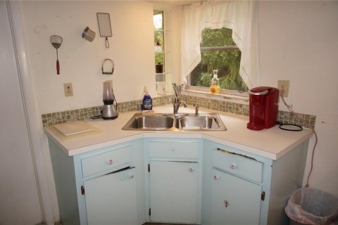 House in Port Charlotte, Florida 2 bedrooms, 111.48 sq.m. № 2403415 - photo 26