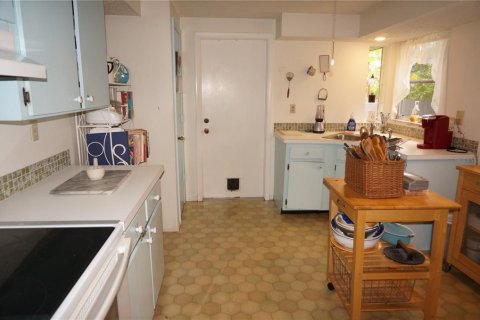 House in Port Charlotte, Florida 2 bedrooms, 111.48 sq.m. № 2403415 - photo 22