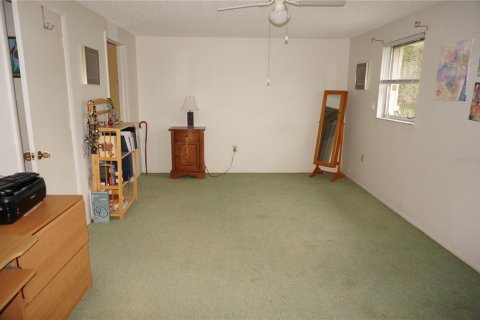 House in Port Charlotte, Florida 2 bedrooms, 111.48 sq.m. № 2403415 - photo 11