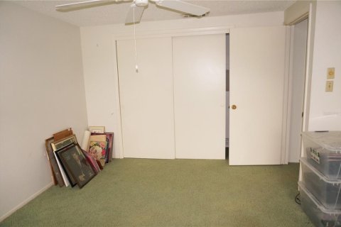 House in Port Charlotte, Florida 2 bedrooms, 111.48 sq.m. № 2403415 - photo 18