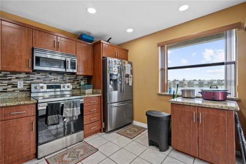Condo in Homestead, Florida, 3 bedrooms  № 1830496 - photo 12
