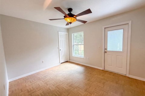 House in Dunnellon, Florida 4 bedrooms, 213.21 sq.m. № 2266891 - photo 4