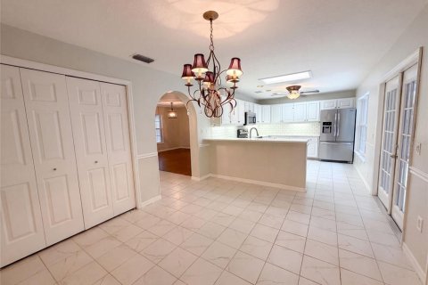 House in Dunnellon, Florida 4 bedrooms, 213.21 sq.m. № 2266891 - photo 10