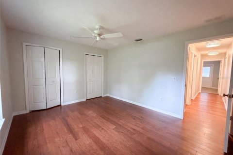 House in Dunnellon, Florida 4 bedrooms, 213.21 sq.m. № 2266891 - photo 19