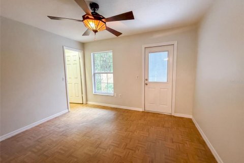 House in Dunnellon, Florida 4 bedrooms, 213.21 sq.m. № 2266891 - photo 17
