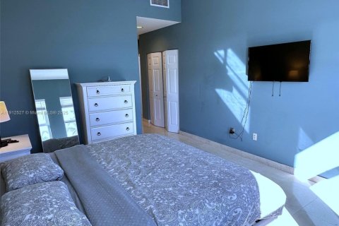 Condominio en alquiler en Hallandale Beach, Florida, 3 dormitorios, 143.07 m2 № 2054916 - foto 20