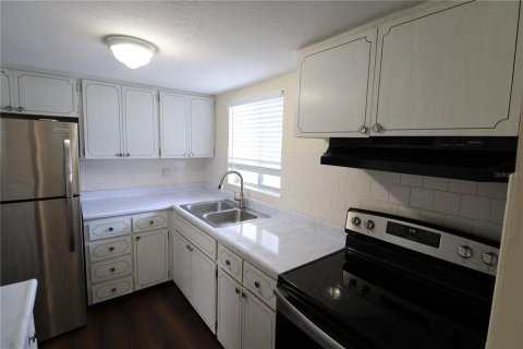 Condo in Bradenton, Florida, 2 bedrooms  № 1837159 - photo 3