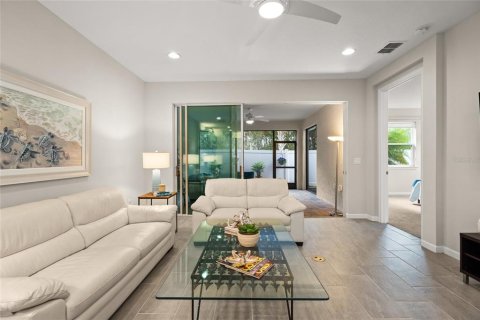 House in Sarasota, Florida 2 bedrooms, 155.61 sq.m. № 1532995 - photo 13