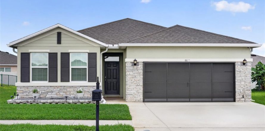 Casa en Ocala, Florida 4 dormitorios, 189.43 m2 № 2096367