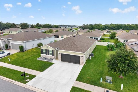 Casa en venta en Ocala, Florida, 4 dormitorios, 189.43 m2 № 2096367 - foto 3