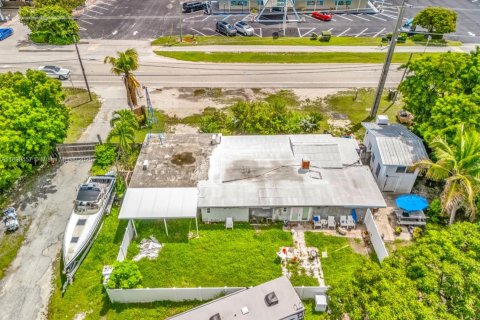 Propiedad comercial en venta en Key Largo, Florida № 2013390 - foto 9