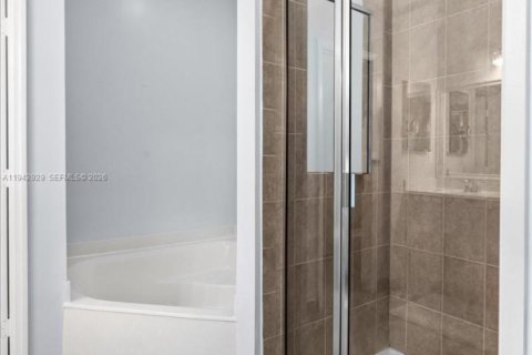 Купить таунхаус в Хомстед, Флорида 3 спальни, 178.93м2, № 2005243 - фото 28