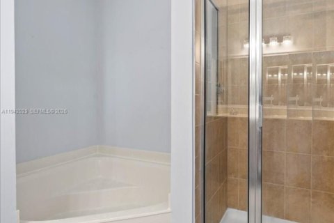 Купить таунхаус в Хомстед, Флорида 3 спальни, 178.93м2, № 2005243 - фото 20