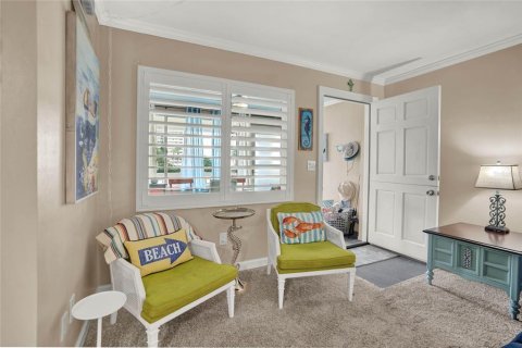 Condo in Saint Petersburg, Florida, 1 bedroom  № 1554884 - photo 14