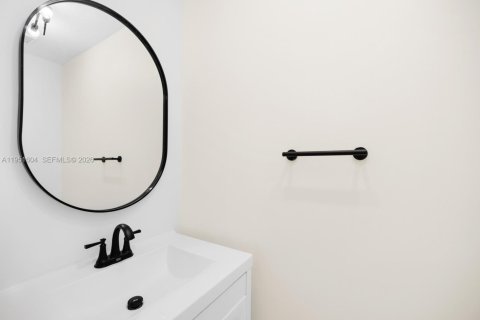 Снять в аренду виллу или дом в Майами, Флорида 4 спальни, 251.77м2, № 2006049 - фото 27