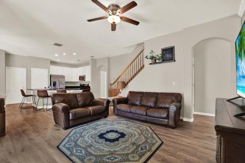House in Land O' Lakes, Florida 5 bedrooms, 282.52 sq.m. № 1802958 - photo 18