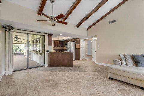 Villa ou maison à vendre à New Smyrna Beach, Floride: 3 chambres, 188.78 m2 № 2318459 - photo 11