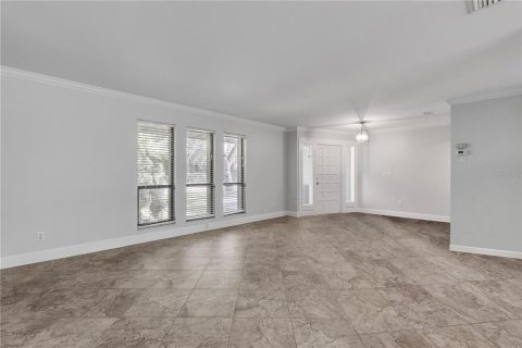 Villa ou maison à vendre à New Smyrna Beach, Floride: 3 chambres, 188.78 m2 № 2318459 - photo 21