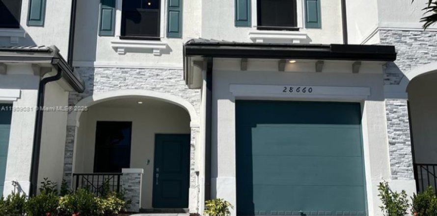 Таунхаус в Хомстед, Флорида 3 спальни № 1982705