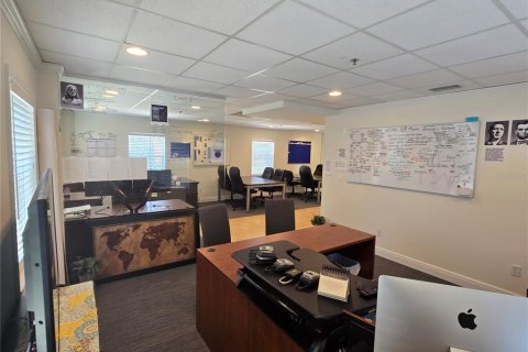 Propiedad comercial en alquiler en Maitland, Florida, 352.66 m2 № 1804981 - foto 17