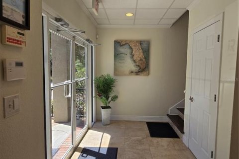 Propiedad comercial en alquiler en Maitland, Florida, 352.66 m2 № 1804981 - foto 6