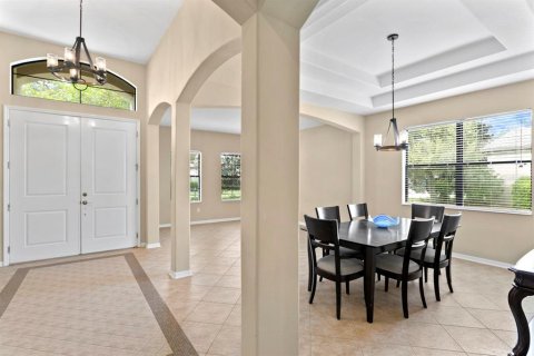 House in Lutz, Florida 4 bedrooms, 235.41 sq.m. № 1755408 - photo 8