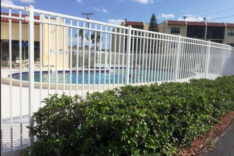 Copropriété à vendre à St. Lucie, Floride: 1 chambre, 94.2 m2 № 2178529 - photo 5