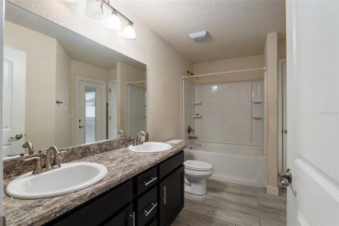 Casa en venta en Ocala, Florida, 4 dormitorios, 233 m2 № 1773203 - foto 19