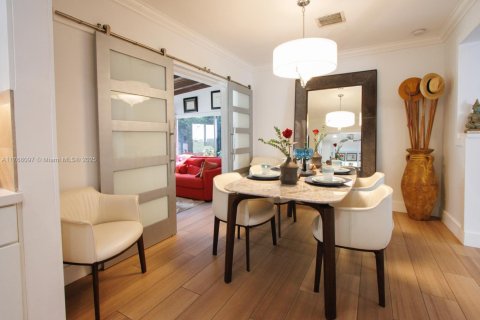 Villa ou maison à louer à Miami, Floride: 3 chambres, 142.88 m2 № 1867535 - photo 3