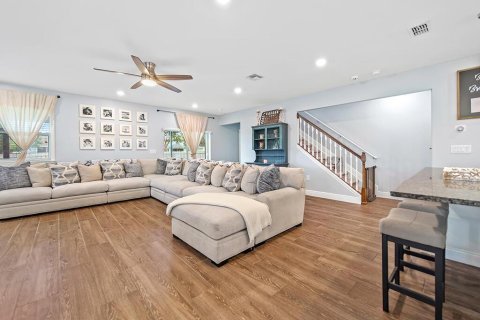 Casa en alquiler en Port St. Lucie, Florida, 5 dormitorios, 298.4 m2 № 2268390 - foto 15