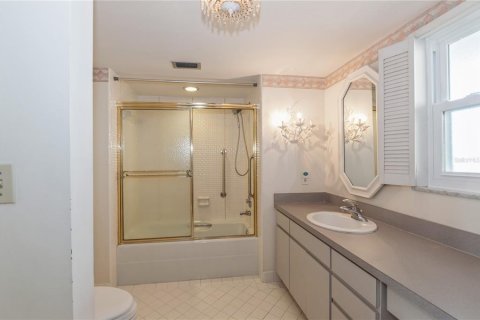 Copropriété à vendre à Saint Petersburg, Floride: 2 chambres, 157.93 m2 № 1644368 - photo 27