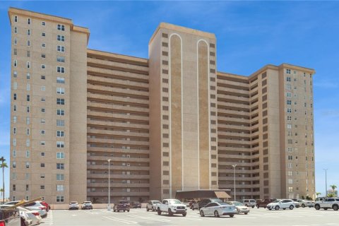 Copropriété à vendre à Saint Petersburg, Floride: 2 chambres, 157.93 m2 № 1644368 - photo 2