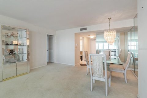 Copropriété à vendre à Saint Petersburg, Floride: 2 chambres, 157.93 m2 № 1644368 - photo 18