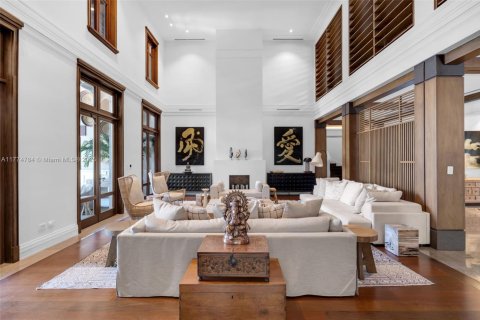 Villa ou maison à louer à Key Biscayne, Floride: 8 chambres, 1024.53 m2 № 1981648 - photo 9