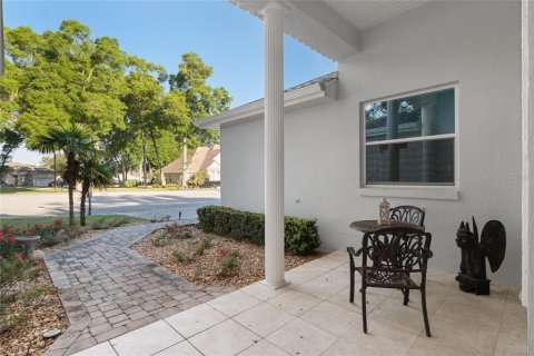 House in Ocala, Florida 3 bedrooms, 192.21 sq.m. № 2096319 - photo 5