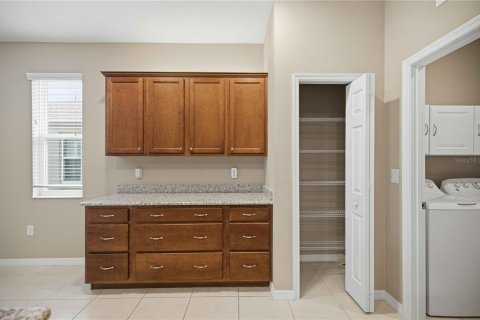 House in Ocala, Florida 3 bedrooms, 162.21 sq.m. № 2126049 - photo 14